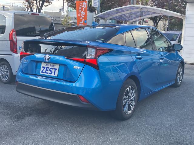 プリウス Ｓ　純正９インチナビフルセグＴＶ　スマートキー２個　ＥＴＣ　モデリスタアルミホイール　オートクルーズコントロール　オートライト　オートハイビーム（4枚目）