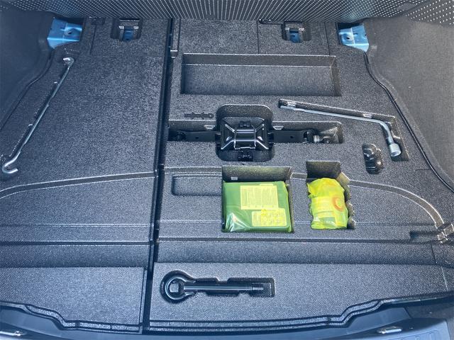 プリウス Ｓ　純正９インチナビフルセグＴＶ　スマートキー２個　ＥＴＣ　モデリスタアルミホイール　オートクルーズコントロール　オートライト　オートハイビーム（33枚目）