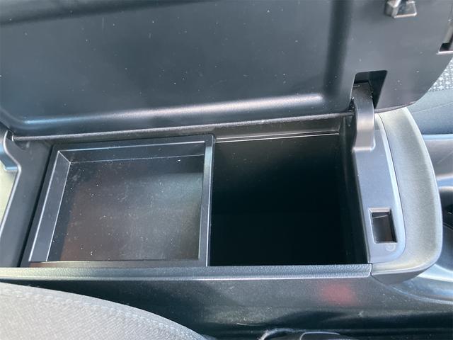 プリウス Ｓ　純正９インチナビフルセグＴＶ　スマートキー２個　ＥＴＣ　モデリスタアルミホイール　オートクルーズコントロール　オートライト　オートハイビーム（38枚目）