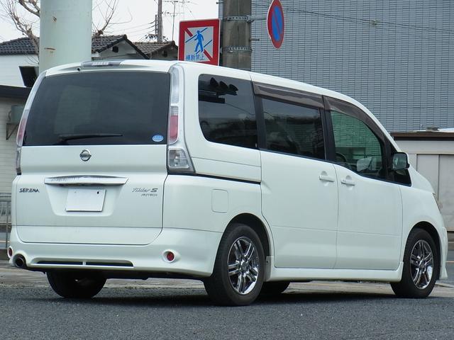 日産 セレナ