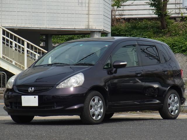 フィット １．５Ｗ　５ＭＴ　ＶＴＥＣ　バックモニター付ナビＴＶ　ＥＴＣ　キセノン　スマートキー　タイミングチェーン（4枚目）