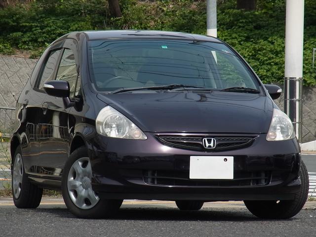 フィット １．５Ｗ　５ＭＴ　ＶＴＥＣ　バックモニター付ナビＴＶ　ＥＴＣ　キセノン　スマートキー　タイミングチェーン（11枚目）