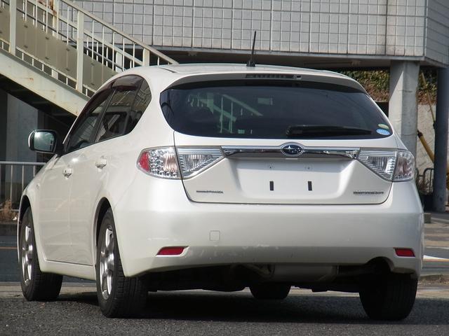 インプレッサ １．５ｉ－Ｌ　４ＷＤ　５ＭＴ　ナビＴＶ　ＥＴＣ　キセノン　プッシュスタート　スマートキー（7枚目）