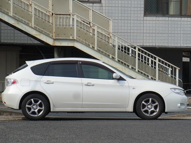 インプレッサ １．５ｉ－Ｌ　４ＷＤ　５ＭＴ　ナビＴＶ　ＥＴＣ　キセノン　プッシュスタート　スマートキー（11枚目）