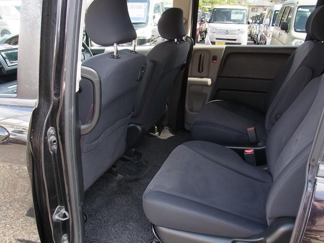 �Q��ڂ��Z�p���[�g�^�C�v�̂V�l���ł��I