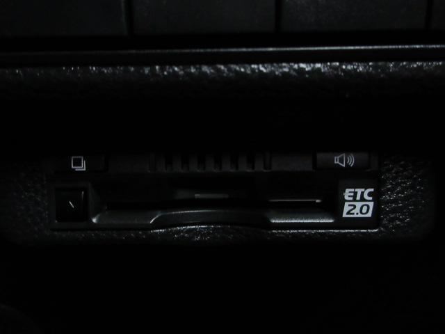 カローラスポーツ ハイブリッドＧ　Ｚ　９型ナビ地デジＴＶ　Ｂカメラ　衝突軽減Ｂ　車線逸脱警報　レーダークルーズコントロール　前後ドラレコ　ヘッドアップディスプレイ　クリアランスソナー　ＥＴＣ２．０　Ｂｌｕｅｔｏｏｔｈ　ＬＥＤ　スマートキー（18枚目）