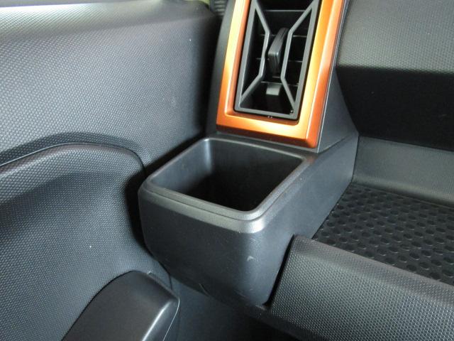 タフト Ｇターボ　９型ナビ地デジ　パノラマモニター　衝突軽減Ｂ　車線逸脱警報　ドラレコ　クリアランスソナー　ホワイトパック　置くだけ充電　レーダークルーズコントロール　アイドリングストップ　Ｂｌｕｅｔｏｏｔｈ　ＥＴＣ（41枚目）