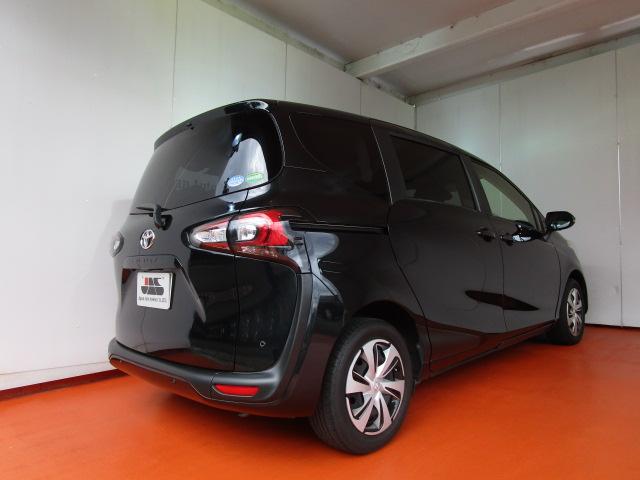 シエンタ Ｇ　クエロ　ＳＤナビ地デジ　全方位カメラ　衝突軽減ブレーキ　車線逸脱警報　クリアランスソナー　ドライブレコーダー　両側自動ドア　オートマチックハイビーム　アイドリングストップ　ＥＴＣ　ＬＥＤランプ　スマートキー（6枚目）