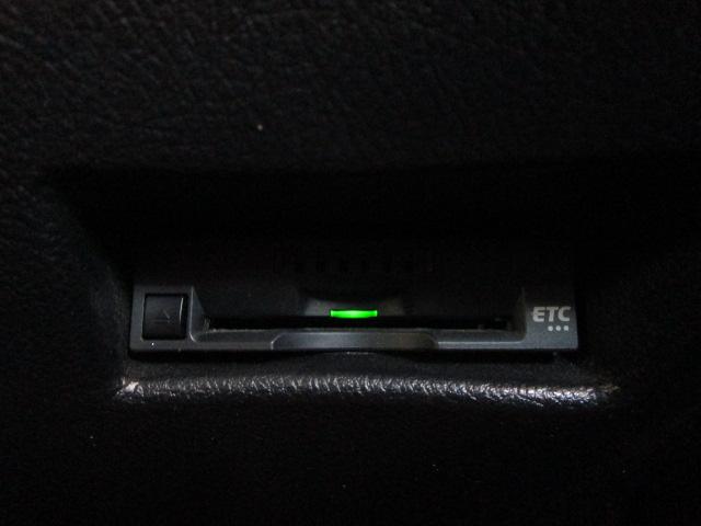 シエンタ Ｇ　クエロ　ＳＤナビ地デジ　全方位カメラ　衝突軽減ブレーキ　車線逸脱警報　クリアランスソナー　ドライブレコーダー　両側自動ドア　オートマチックハイビーム　アイドリングストップ　ＥＴＣ　ＬＥＤランプ　スマートキー（22枚目）