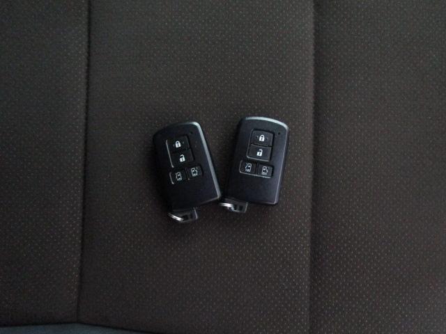 シエンタ Ｇ　クエロ　ＳＤナビ地デジ　全方位カメラ　衝突軽減ブレーキ　車線逸脱警報　クリアランスソナー　ドライブレコーダー　両側自動ドア　オートマチックハイビーム　アイドリングストップ　ＥＴＣ　ＬＥＤランプ　スマートキー（31枚目）