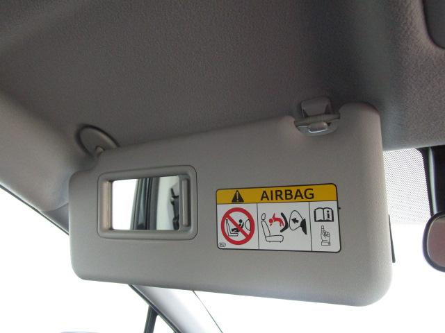 シエンタ Ｇ　クエロ　ＳＤナビ地デジ　全方位カメラ　衝突軽減ブレーキ　車線逸脱警報　クリアランスソナー　ドライブレコーダー　両側自動ドア　オートマチックハイビーム　アイドリングストップ　ＥＴＣ　ＬＥＤランプ　スマートキー（39枚目）