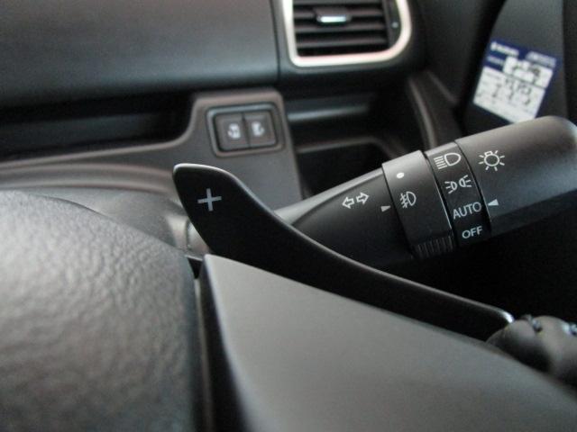 ソリオバンディット ハイブリッドＭＶ　８型ナビ地デジ　全方位モニター　Ｂｌｕｅｔｏｏｔｈ　衝突軽減ブレーキ　車線逸脱警報　オートマチックハイビーム　シートヒーター　アイドリングストップ　両側自動ドア　レーダークルーズコントロール　ＥＴＣ（26枚目）