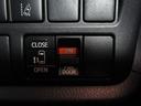 パワースライドドア装備なので運転席からも楽々開閉出来ます!