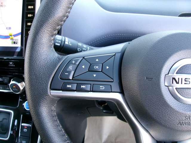 セレナ 1.2 e-POWER ハイウェイスター V アーバンクロム プロパイロット後席モニターハンズフリーオ インテリジェントエマージェンシーブレーキ LEDヘッド アダプティブクルーズ ETC 両側自動ドア レーンアシスト ドラレコ ワンオーナー インテリキー バックカメラ ABS オートエアコン(7枚目)