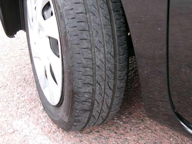 タント 660 X SA ナビ 後席モニター ETC 踏み間違い防止装置 ETC装着車 両側スライド片側電動ドア ECOアイドル ナビ&TV 助手席エアバッグ 盗難警報装置 PW 運転席エアバッグ フルオートエアコン ワンセグ スマートキー キーレス(17枚目)