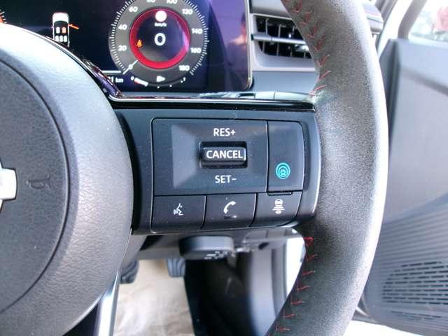 オーラ 1.2 NISMO プロパイロットNCナビAVMドラレコETC カーテンエアバッグ エマブレ インテリキー ETC ドラレコ 車線逸脱警報 ワンセグ キーフリーシステム ダブルエアバック アルミホイール 運転席エアバッグ メモリーナビ ナビTV ABS 1オーナ-(8枚目)