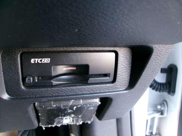 オーラ 1.2 NISMO プロパイロットNCナビAVMドラレコETC カーテンエアバッグ エマブレ インテリキー ETC ドラレコ 車線逸脱警報 ワンセグ キーフリーシステム ダブルエアバック アルミホイール 運転席エアバッグ メモリーナビ ナビTV ABS 1オーナ-(13枚目)