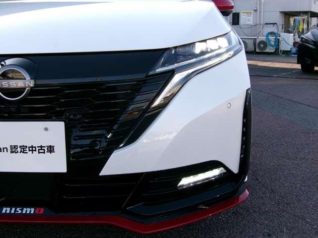 オーラ 1.2 NISMO プロパイロットNCナビAVMドラレコETC カーテンエアバッグ エマブレ インテリキー ETC ドラレコ 車線逸脱警報 ワンセグ キーフリーシステム ダブルエアバック アルミホイール 運転席エアバッグ メモリーナビ ナビTV ABS 1オーナ-(17枚目)