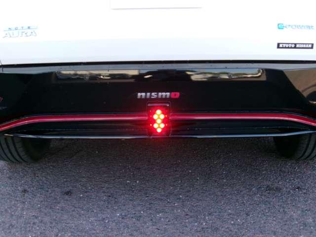オーラ 1.2 NISMO プロパイロットNCナビAVMドラレコETC カーテンエアバッグ エマブレ インテリキー ETC ドラレコ 車線逸脱警報 ワンセグ キーフリーシステム ダブルエアバック アルミホイール 運転席エアバッグ メモリーナビ ナビTV ABS 1オーナ-(19枚目)