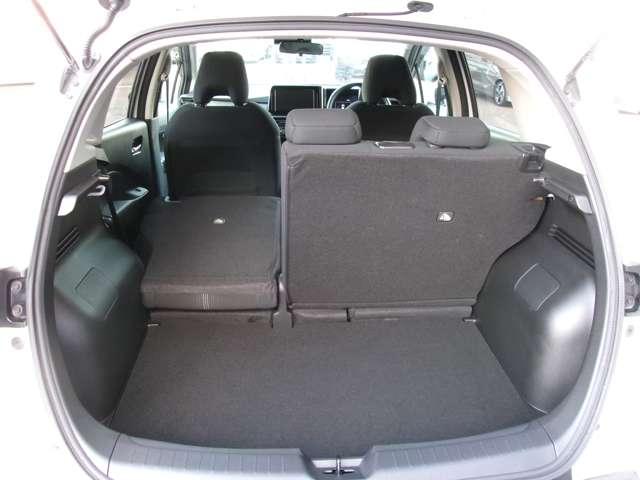 ノート 1.2 X 衝突被害軽減ブレ-キ アルミ LEDヘッドライト レーンアシスト インテリジェントキー ワンオーナー アイドリングストップ 盗難防止システム ワンセグTV TVナビ サイドカーテンエアバック キーレス(16枚目)