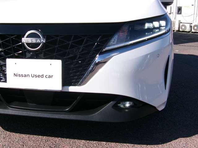 ノート 1.2 X 衝突被害軽減ブレ-キ アルミ LEDヘッドライト レーンアシスト インテリジェントキー ワンオーナー アイドリングストップ 盗難防止システム ワンセグTV TVナビ サイドカーテンエアバック キーレス(17枚目)