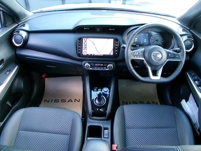 キックス 1.2 X (e-POWER) プロパイロットナビAVMドラレコETC LEDヘッ ナビ&TV ワンオ-ナ-車 追従クルコン スマートキー LEDヘッド レーンアシスト パワーステアリング 盗難防止システム ドライブレコーダー ETC メモリーナビ サイドエアバッグ アルミ AAC(3枚目)