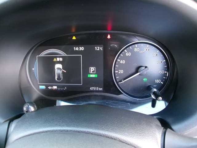 キックス 1.2 X (e-POWER) プロパイロットナビAVMドラレコETC LEDヘッ ナビ&TV ワンオ-ナ-車 追従クルコン スマートキー LEDヘッド レーンアシスト パワーステアリング 盗難防止システム ドライブレコーダー ETC メモリーナビ サイドエアバッグ アルミ AAC(7枚目)