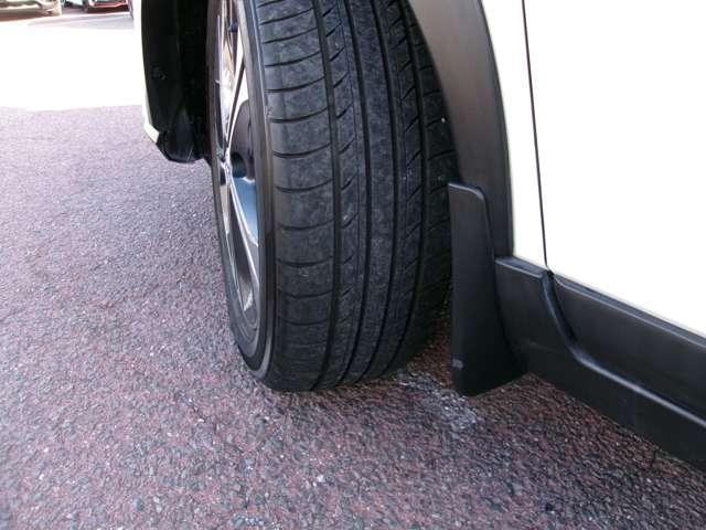 キックス 1.2 X (e-POWER) プロパイロットナビAVMドラレコETC LEDヘッ ナビ&TV ワンオ-ナ-車 追従クルコン スマートキー LEDヘッド レーンアシスト パワーステアリング 盗難防止システム ドライブレコーダー ETC メモリーナビ サイドエアバッグ アルミ AAC(20枚目)