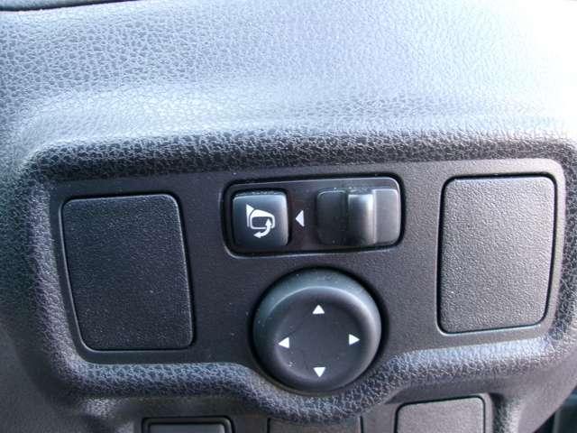 ノート 1.6 NISMO S 盗難防止 バックカメラ LED インテリキー アルミホイール オートエアコン ナビ&TV メモリーナビ キーレスエントリー 助手席エアバッグ 運転席エアバッグ ABS ETC(9枚目)