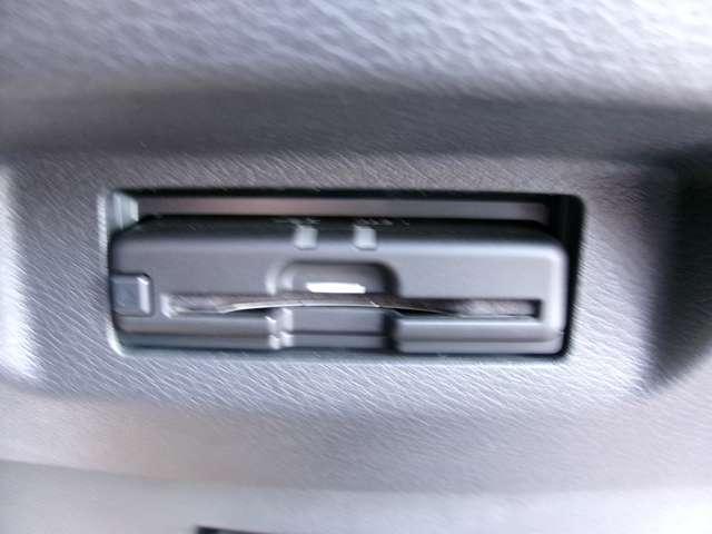 キックス １．２　Ｘ　（ｅ－ＰＯＷＥＲ）　ナビ＆ＴＶ　ワンオ－ナ－車　追従クルコン　スマートキー　ＬＥＤヘッド　レーンアシスト　パワーステアリング　盗難防止システム　ドライブレコーダー　ＥＴＣ　メモリーナビ　サイドエアバッグ　アルミ　ＡＡＣ（14枚目）