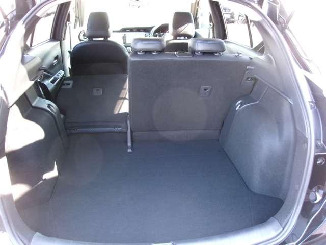 キックス １．２　Ｘ　（ｅ－ＰＯＷＥＲ）　ナビ＆ＴＶ　ワンオ－ナ－車　追従クルコン　スマートキー　ＬＥＤヘッド　レーンアシスト　パワーステアリング　盗難防止システム　ドライブレコーダー　ＥＴＣ　メモリーナビ　サイドエアバッグ　アルミ　ＡＡＣ（17枚目）