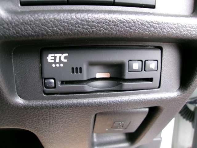 ハスラー ６６０　ハイブリッド　Ｘ　スズキ純正ナビ　全方位カメラ　ＥＬＤヘッドラ　ＴＶ＆ナビ　リヤカメラ　ＥＴＣ付　アイドルストップ　１オーナー　車線逸脱警報装置　キーレスエントリー　運転席エアバッグ　セキュリティアラーム　ＬＥＤライト　スマ－トキ－　パワーウインドウ　ＡＷ　ＡＡＣ（12枚目）