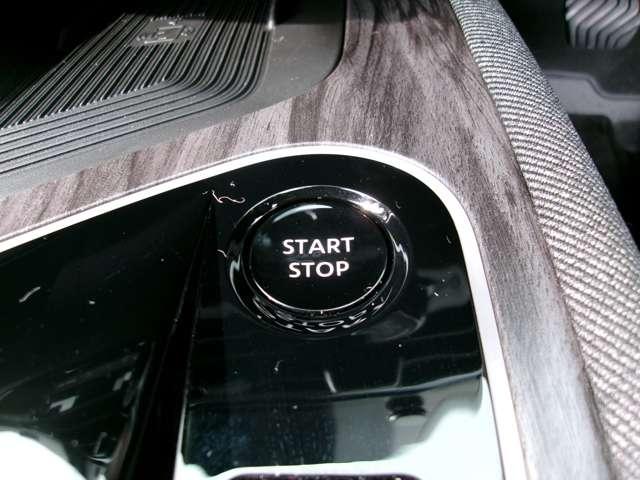 オーラ １．２　Ｇ　自動（被害軽減）ブレーキ　試乗車アップ　ＬＥＤ　ＬＫＡ　サイドカメラ　ＥＴＣ　ドライブレコーダー　カーテンエアバッグ　イモビライザー　アルミホイール　インテリジェントキー　パワーウィンドウ　ナビＴＶ（12枚目）