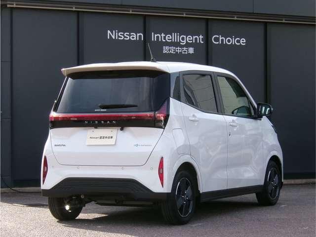 サクラ Ｘ　運転席エアバック　ＡＡＣ　ＬＥＤヘッドランプ　スマートキー　レーンアシスト　盗難防止システム　ドラレコ　キーレスエントリー　ワンオーナー　パワーステアリング　アルミホイール　ＡＢＳ　ワンセグ　ナビＴＶ（2枚目）