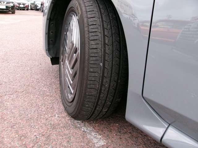 ノート 1.2 X リアカメラ 衝突被害軽減ブレ-キ 全方位カメラ ETC付 LEDヘッドライト レーンアシスト インテリジェントキー ワンオーナー ドラレコ アイドリングストップ 盗難防止システム ワンセグTV ABS(17枚目)