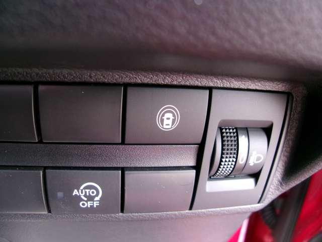 デイズ 660 ハイウェイスターX 社有車アップナビ全方位カメラドラレコ ブレーキサポート 全周囲カメラ LED ドライブレコーダー イモビライザー インテリジェントキー レーンキープ バックカメラ ナビTV アイドリングストップ オートエアコン デュアルエアバッグ 試乗車(12枚目)