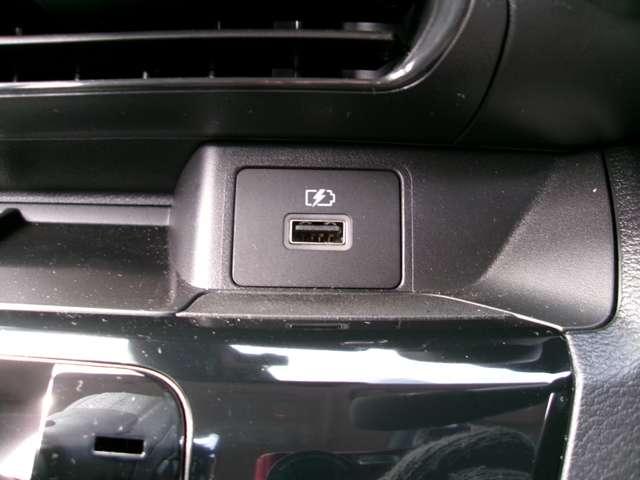 デイズ 660 ハイウェイスターX 社有車アップナビ全方位カメラドラレコ ブレーキサポート 全周囲カメラ LED ドライブレコーダー イモビライザー インテリジェントキー レーンキープ バックカメラ ナビTV アイドリングストップ オートエアコン デュアルエアバッグ 試乗車(14枚目)