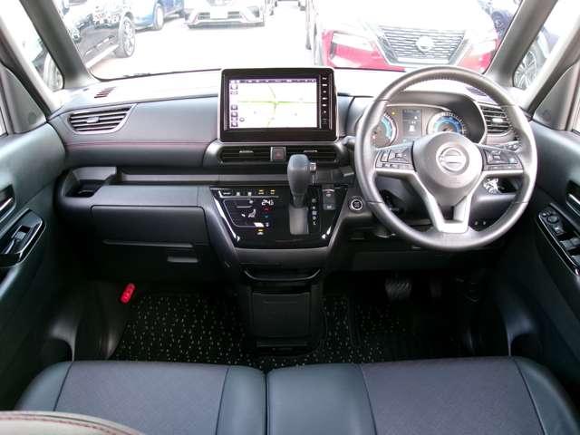 ルークス ６６０　ハイウェイスターＧターボ　プロパイロット　エディション　両側パワードア　アラウンドビュ　プリクラッシュセーフティー　メモリナビ　アダプティブクルコン　レーンキープ　展示試乗車ＵＰ　インテリキ－　ＥＴＣ　ＬＥＤヘッドライト　アイドリングストップ　ＡＣ　ＰＳ（3枚目）