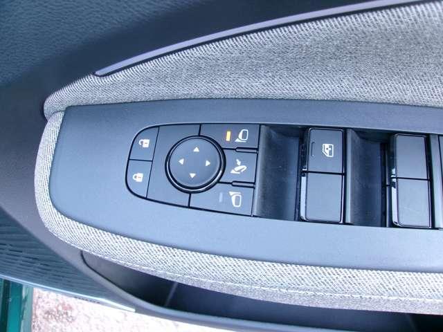 オーラ 1.2 G 自動(被害軽減)ブレーキ 試乗車アップ LED LKA サイドカメラ ETC ドライブレコーダー カーテンエアバッグ イモビライザー アルミホイール インテリジェントキー パワーウィンドウ ナビTV(13枚目)