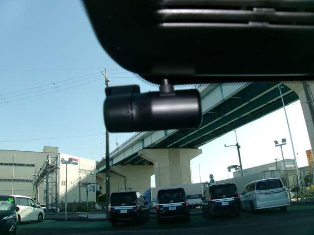 オーラ 1.2 G 自動(被害軽減)ブレーキ 試乗車アップ LED LKA サイドカメラ ETC ドライブレコーダー カーテンエアバッグ イモビライザー アルミホイール インテリジェントキー パワーウィンドウ ナビTV(16枚目)