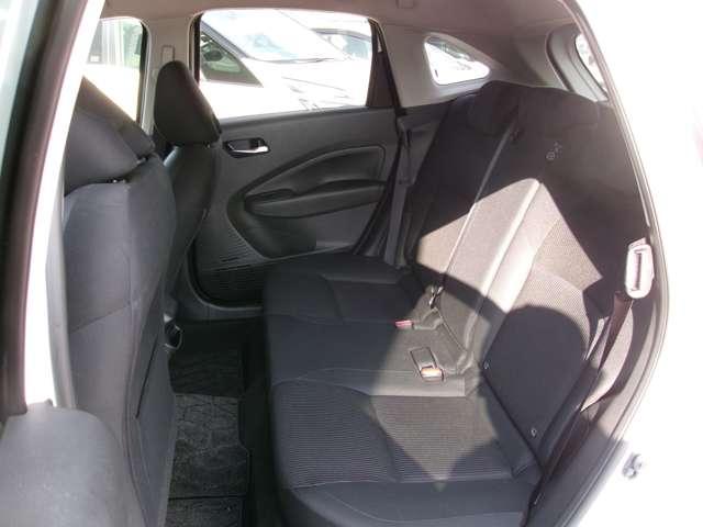 ノート １．２　Ｘ　社有車アップＺ純正ナビバックカメラドラレ　リアカメラ　衝突被害軽減ブレ－キ　ＥＴＣ付　ＬＥＤヘッドライト　レーンアシスト　インテリジェントキー　ドラレコ　ワンセグＴＶ　ＴＶナビ　サイドカーテンエアバック　メモリーナビ　パワーウィンドウ　ＡＢＳ（16枚目）