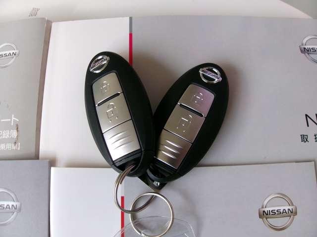 ノート １．２　Ｘ　被害軽減ブレーキ車両逸脱警報ＣＤＦＭチューナ　レーダーブレーキサポート　１オーナー車　スマトキー　セキュリティーアラーム　キーレス　運転席助手席エアバッグ　エアコン　パワーウィンドウ　パワーステアリング　レーンアシスト　ＡＢＳ　運転席エアバック（18枚目）