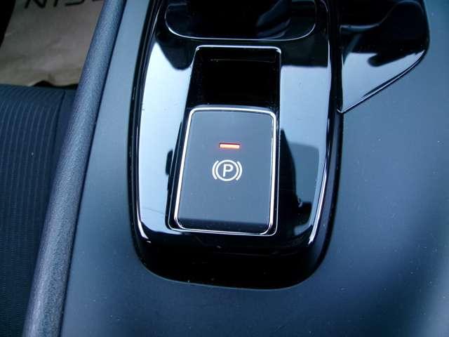 ノート １．２　Ｘ　プロパイロットＮＣナビ全方位カメラＥＴＣ　リアカメラ　衝突被害軽減ブレ－キ　全方位カメラ　ＥＴＣ付　ＬＥＤヘッドライト　レーダークルーズ　レーンアシスト　インテリジェントキー　ワンオーナー　アイドリングストップ　盗難防止システム　ワンセグＴＶ（12枚目）