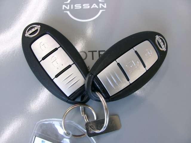 ノート １．２　Ｘ　プロパイロットＮＣナビ全方位カメラＥＴＣ　リアカメラ　衝突被害軽減ブレ－キ　全方位カメラ　ＥＴＣ付　ＬＥＤヘッドライト　レーダークルーズ　レーンアシスト　インテリジェントキー　ワンオーナー　アイドリングストップ　盗難防止システム　ワンセグＴＶ（19枚目）