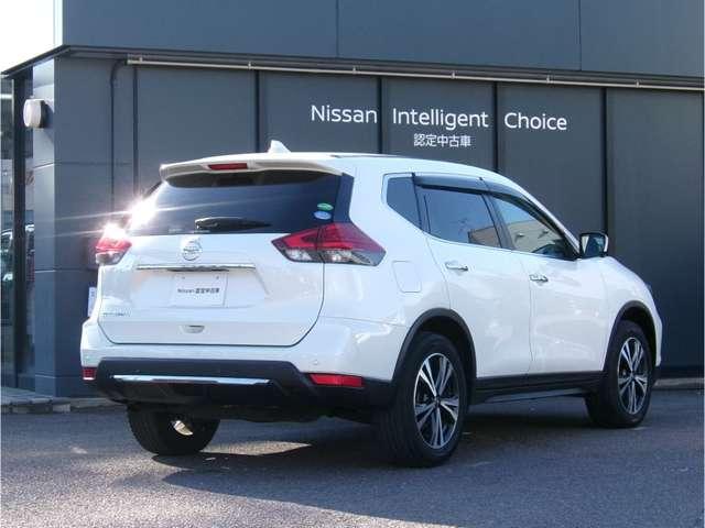 エクストレイル ２．０　２０Ｘｉ　２列車　プロパイロットナビ全方位カメラドラレコＥＴ　ＬＥＤヘットライト　寒冷地仕様　Ｒカメラ　盗難防止装置　インテリキー　レーンキープアシスト　ドライブレコーダー　キーフリー　１オーナー　ＴＶナビ　オートエアコン　アルミホイール　メモリーナビ　ＡＢＳ（2枚目）