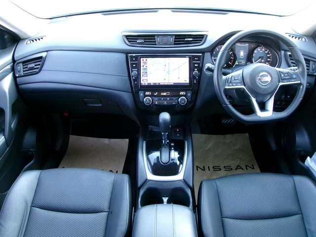 エクストレイル ２．０　２０Ｘｉ　２列車　プロパイロットナビ全方位カメラドラレコＥＴ　ＬＥＤヘットライト　寒冷地仕様　Ｒカメラ　盗難防止装置　インテリキー　レーンキープアシスト　ドライブレコーダー　キーフリー　１オーナー　ＴＶナビ　オートエアコン　アルミホイール　メモリーナビ　ＡＢＳ（3枚目）