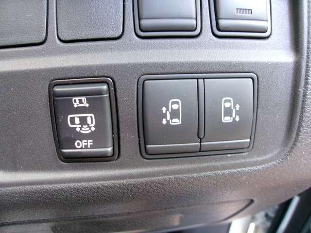 セレナ 2.0 AUTECH セーフティパッケージ クルコンナビ全方位カメラドラレコETC オートクルーズコントロール LEDヘッドランプ 寒冷地仕様 ドライブレコーダー 両側電動ドア ETC 衝突被害軽減システム スマートキー レーンアシスト バックカメラ アイドリングストップ(11枚目)