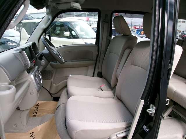 NV100クリッパーリオ G ハイルーフ オーディオレスオートスライドドアキセノン ブレーキサポート 1オ-ナ- レーンキープアシスト スマートキ 盗難防止装置 キーフリーシステム エアコン 助手席エアバッグ アルミホイール パワーウィンドウ エアバッグ PS ABS 寒冷地仕様(11枚目)