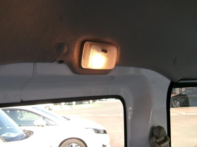 NV100クリッパーバン GXターボハイルーフ4WD純正ナビバックカメラドライブレコダ インテリジェントエマージェンシーブレーキ バックカメラ アイドリングストップ ドラレコ 1オーナー 4WD キーレス ETC フルオートエアコン PS 1セグTV メモリーナビ 寒冷地仕様 ABS(24枚目)