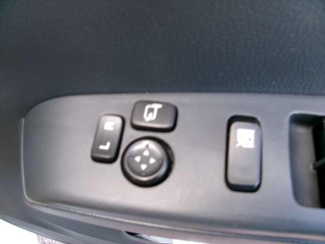 �h�A�~���[�̋��ʂ̒��߁A�i�[�͉^�]�Ȃ��炷�ׂđ���ł��܂��I